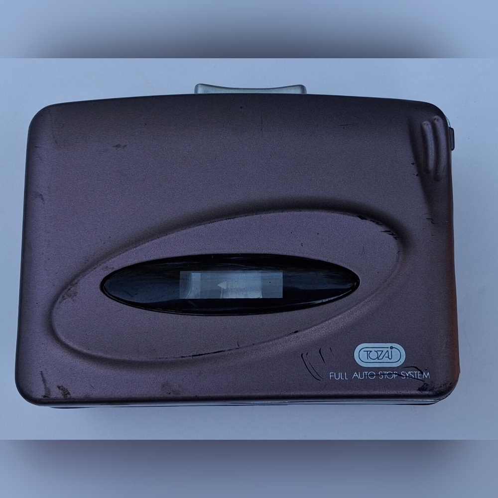 TOZAI PERSONAL STEREO CASSETTE PLAYER ATC-747. Tested Works.See Pics For Wear.